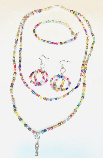 Multi Color Mari Necklace Set - Image 2