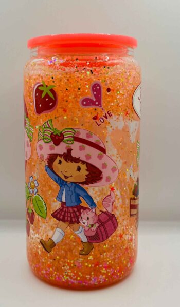 Strawberry Shortcake 16 0z Glitter Filled Glass Cup with Lid and Straw - Image 3