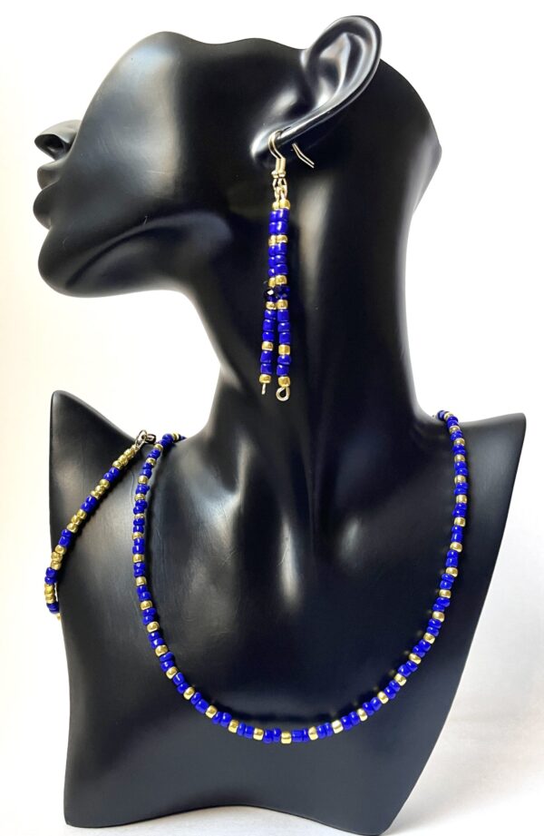 The Royal Elegance Necklace Set